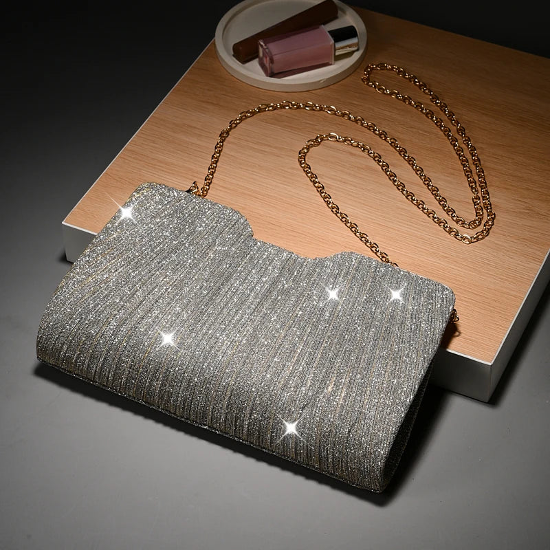 Sac Femme Élégance à Chaîne – Chic, Polyvalent et Idéal pour les Soirées, Mariages et le Quotidien
